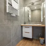 Sun And Centrum Apartment *
